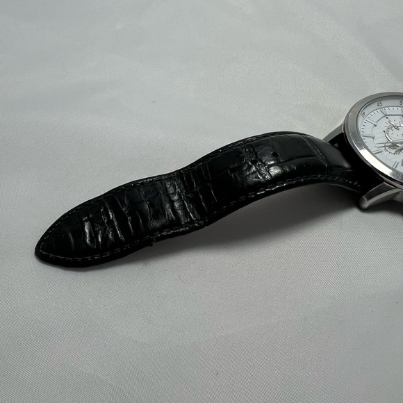 Lucien Piccard 12011 Black Leather Men's Chronograph Watch with White Face - Picture 4 of 12